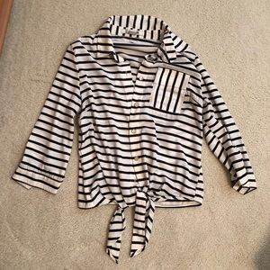 Striped 3/4 sleeve tied crop shirt
